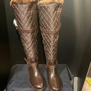 Quilted Brown Knee-High Women's Boots